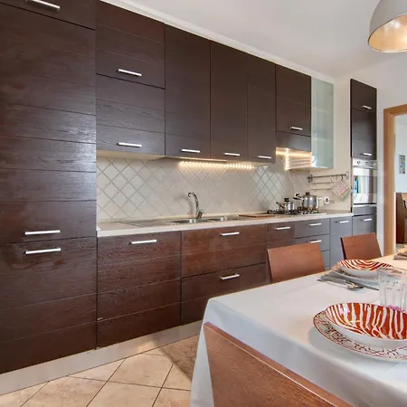 Como Lake Home * קוליקו