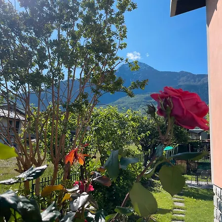 Como Lake Home Colico